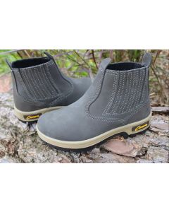 BOTINA ELASTICO EM COURO GRAFITE N° 37