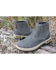 BOTINA ELASTICO EM COURO GRAFITE N° 40